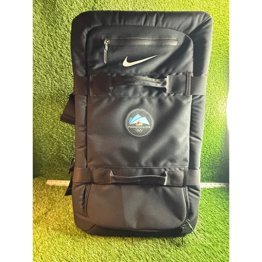 Nike‎ FIFTYONE49 Cabin Roller Bag Wheeled Suitcase Luggage Black 26